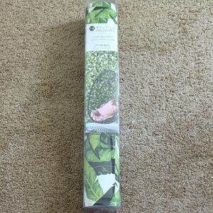 Roommates Tropical Green Leaf Wallpaper